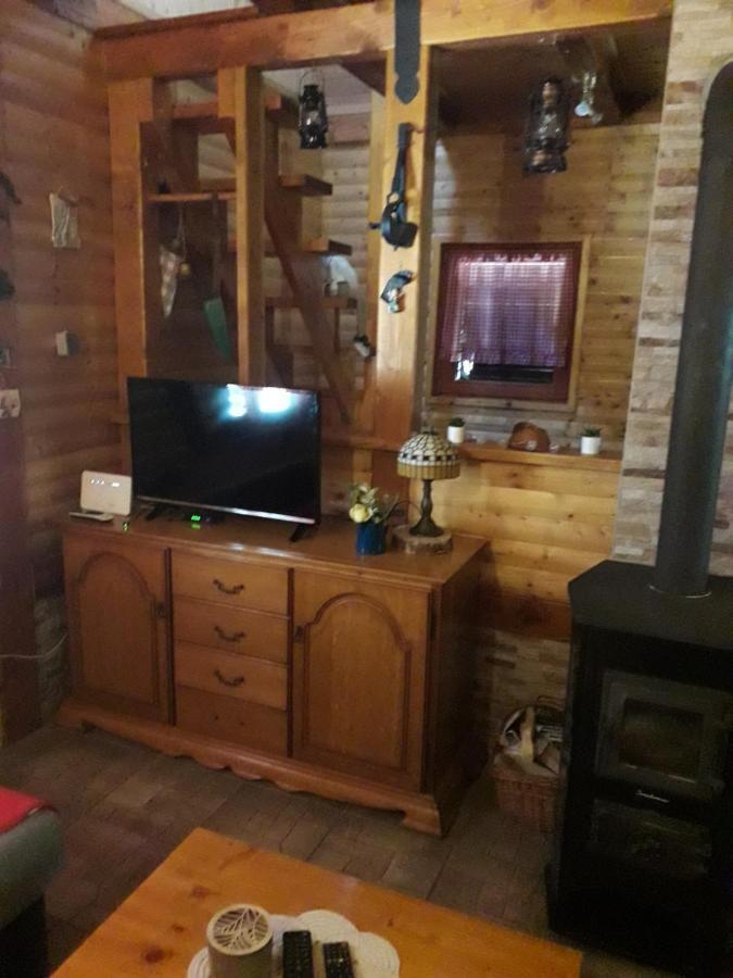 Kuca Za Odmor "Med Strmci" Βίλα Zlobin Εξωτερικό φωτογραφία